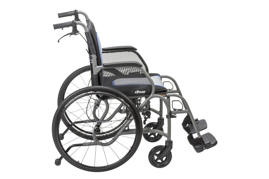 Ultralight magnesium alloy frame weighs just 13.3 lbs. (excluding rear wheels, 19 lbs. with rear whe..