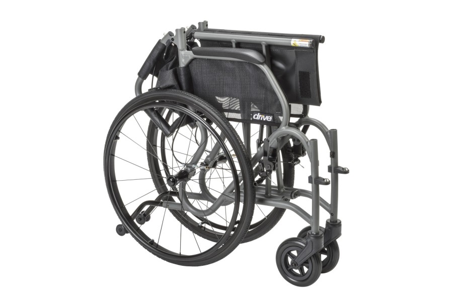 Ultralight magnesium alloy frame weighs just 13.3 lbs. (excluding rear wheels, 19 lbs. with rear whe..