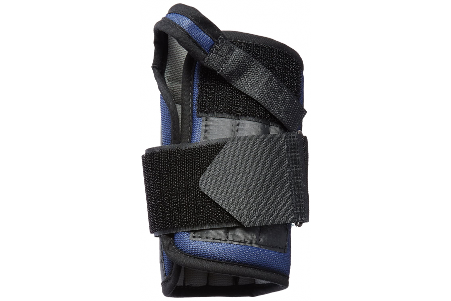 Designed to
stabilize, restrict and protect the wrist without limiting thumb rotation Brace sits be..
