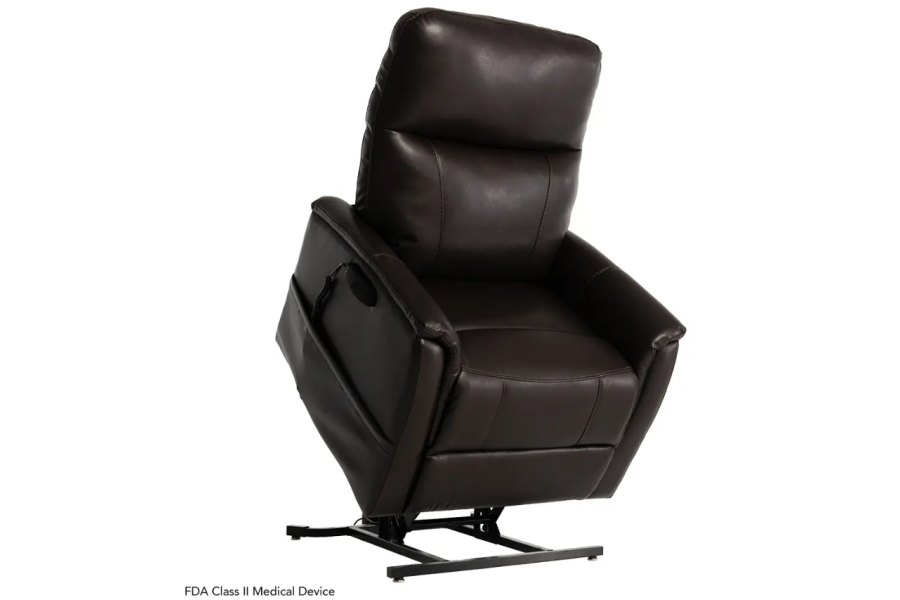 With a modern, split back design and all the essentials for luxurious relaxation, the Genesis Colle..
