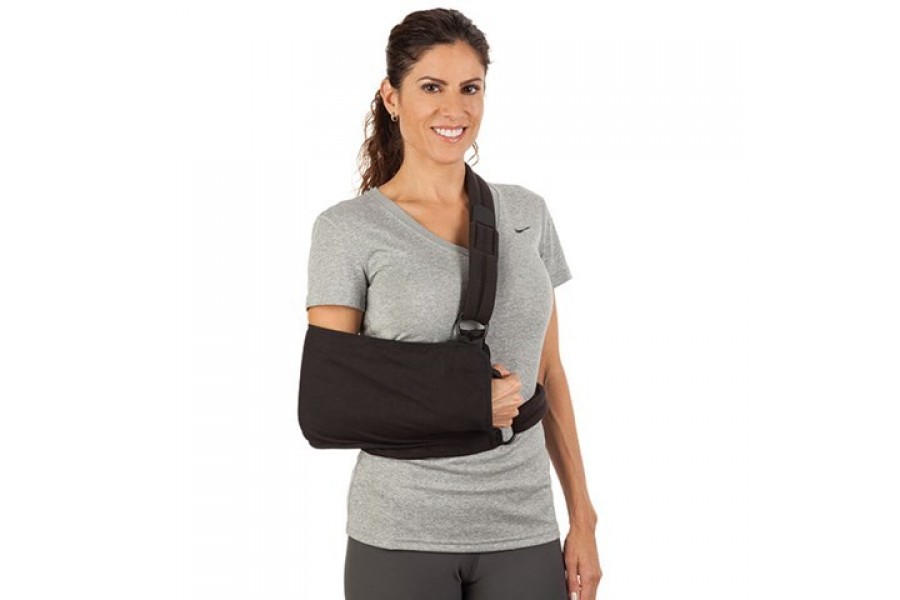 The Padded Strap Shoulder Immobilizer is a supportive brace that provides immobilization of the shou..