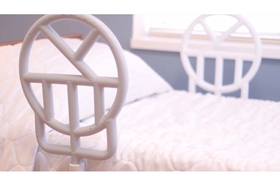 Halo WingThe Halo Wing helps eliminate the four most dangerous entrapment zones creating a safe bed ..