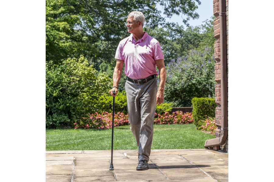 Airgonomic Comfort: Adaptive Air-Handle features an integrated air bladder that cushions the grip.Im..