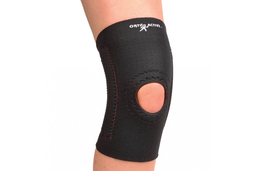 This economical Coolprene knee sleeve has a patella hole and 2 spiral stays medially and laterally.P..